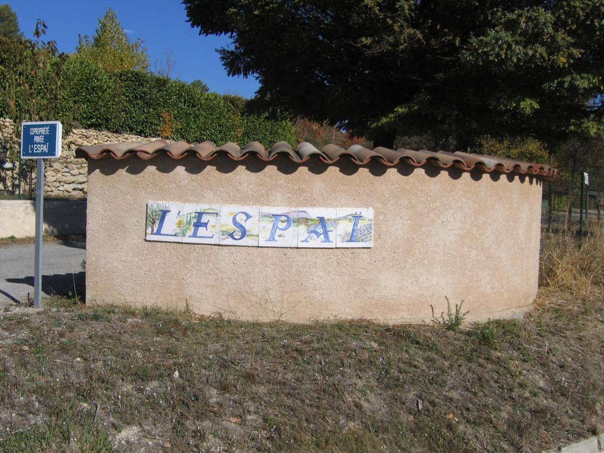 Mazet de vacances dans le Domaine de l'Espaï Saint-Martin-de-Brômes Extérieur photo